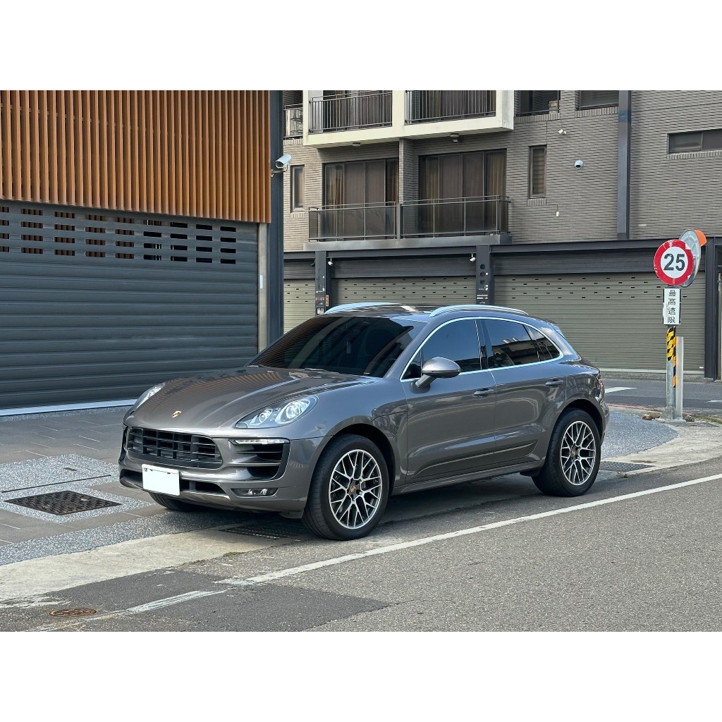 【力捷國際車業】2015 Porsche Macan S