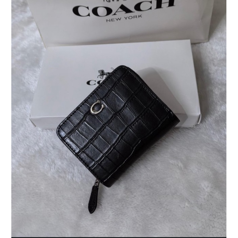 Coach CP442鱷魚紋牛皮女士短夾 手拿包 拉鏈隔層零錢包 按扣卡夾 對折錢包 附代購憑證