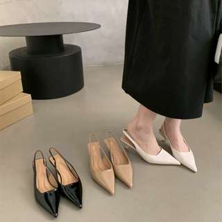 ❤️氣質質感尖頭後空女鞋。Size 35-40 三款。上班族必備鞋款質感漆皮低跟鞋 法式漆皮質感上班族跟鞋