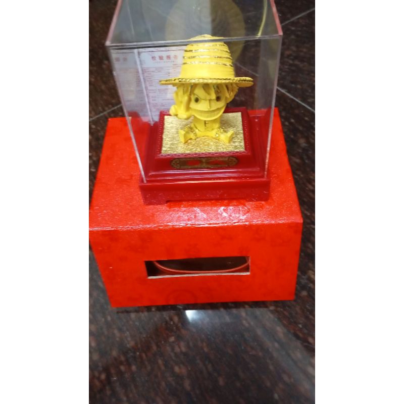 絨沙金藝術品典藏 魯夫、喬巴，紅底座尺寸12x9.2x3cm，總高15.8cm，全新現貨。