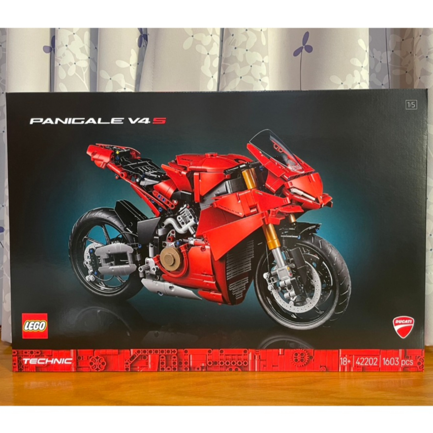 【椅比呀呀|高雄屏東】LEGO 樂高 42202 科技系列 杜卡迪 Ducati Panigale V4S 重機