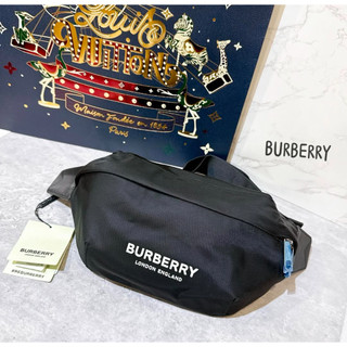 二手旗艦 BURBERRY 全新現貨 黑色 尼龍 帆布 拉鏈 腰包 胸口包 斜背包(中友店)