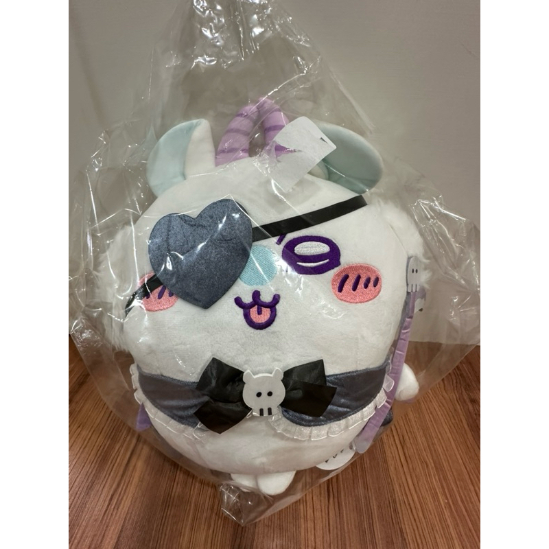 日本🇯🇵 正版景品 吉伊卡哇 小桃惡魔景品娃娃 小桃惡魔造型大玩偶 日本小桃惡魔可愛娃娃 小桃惡魔造型娃娃 小桃惡魔玩偶