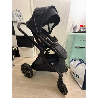 Nuna Demi grow 雙寶推車，高景觀推車，（尊爵銅）