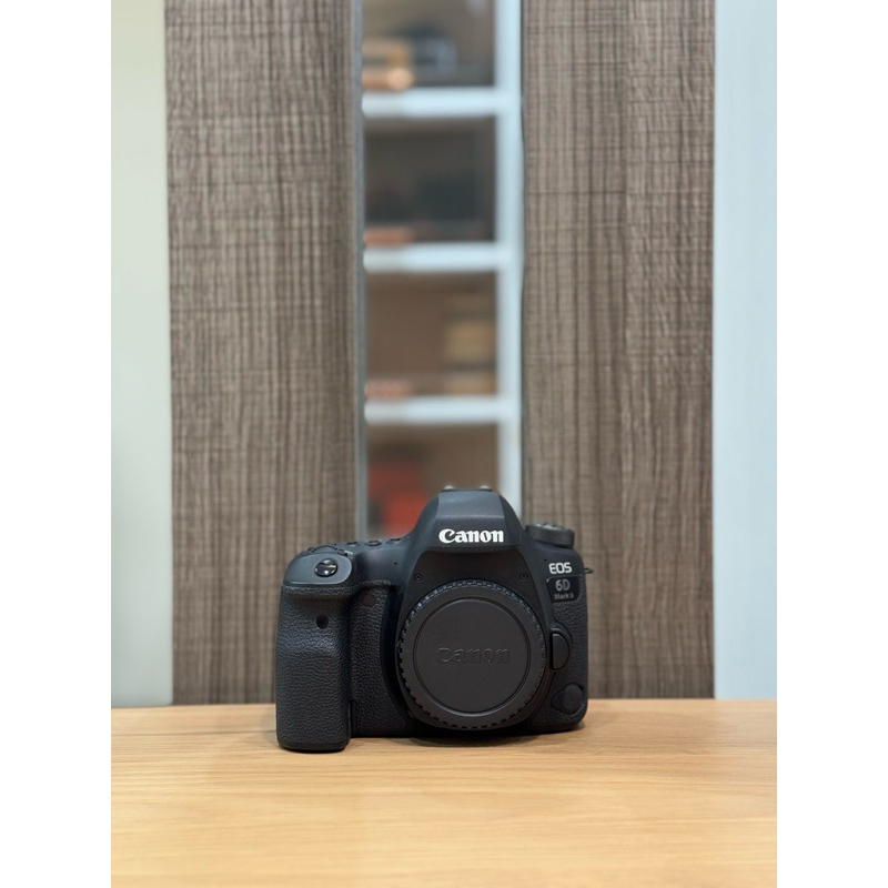 Canon 6D2單機身 快門數87xx（初芯二手）