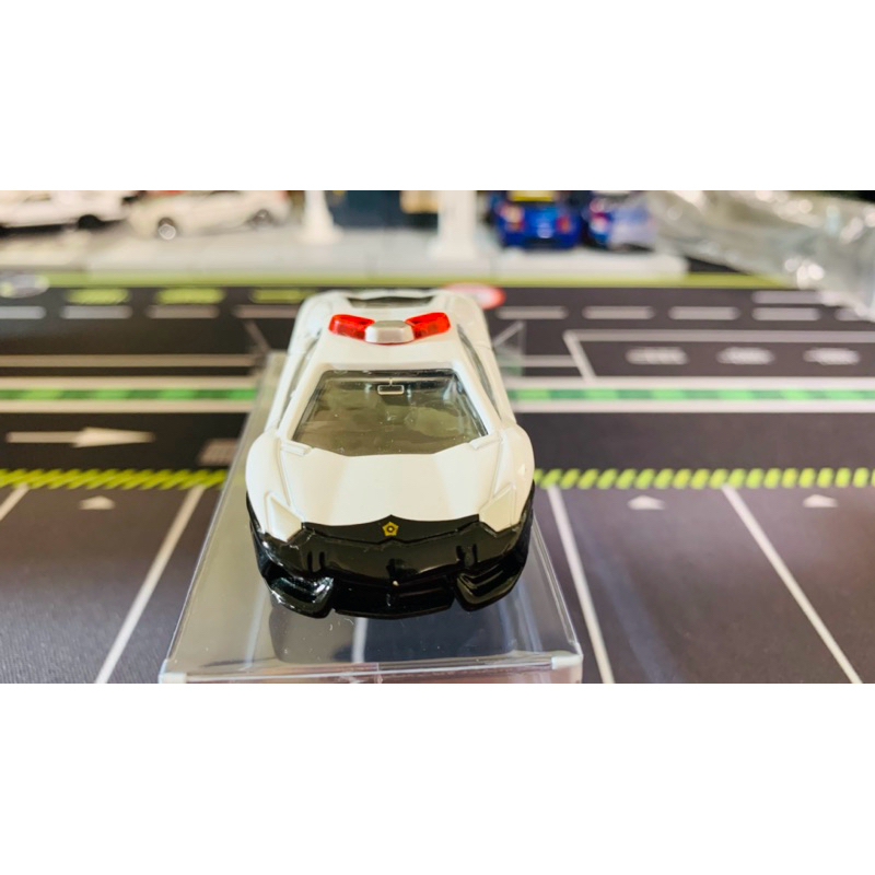 (無盒車微損) Tomica 抽抽樂第19彈 警視庁 No.87 Lamborghini LP700-4 大牛 警車牛