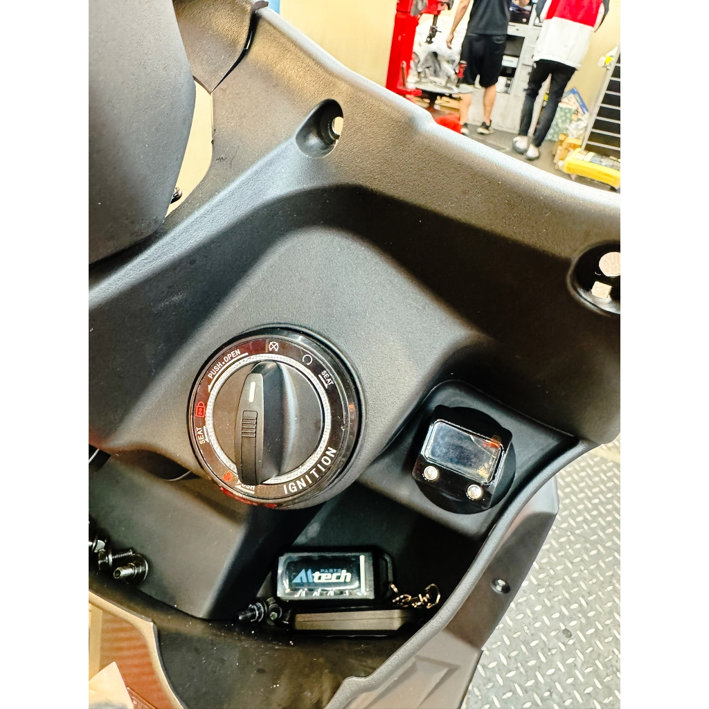 ［ 燈匠 ] MMBCU JETSL CLBCU 免鑰匙KEYLESS
