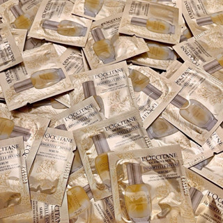 全新專櫃 New新款 ！歐舒丹 L’OCCITANE 蠟菊賦活極萃 1ml 試用包 體驗包 精華液 含中文標籤 撫紋神器