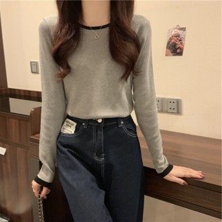 【JoysLu】間色打底T卹 女秋季新款長袖 小眾設計感 修身圓領短版 薄上衣 P11BA4