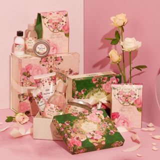 現貨~日本SABON 限量香氛白玫瑰禮盒 綠玫瑰明星三件組禮盒 情人節送禮