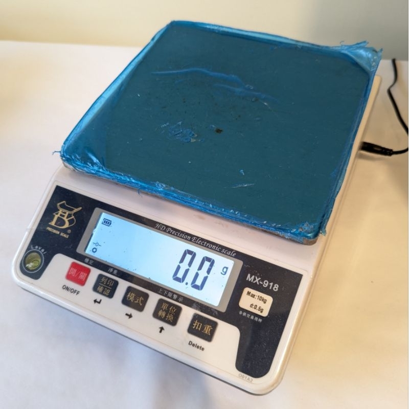 二手良品 現貨【電子秤 MX-918】10KG 烘培秤 料理秤 廚房秤 非充電 附變壓插頭 藍背光 功能正常 螢幕有黑點