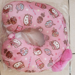 卡通造型頸枕(Hello Kitty ,可愛企鵝)