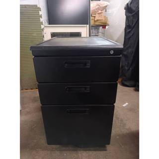 【尚典中古家具】 黑色三抽活動櫃（B）（無鑰匙）中古-二手-辦公傢俱-抽屜櫃-活動櫃-收納櫃-三層櫃