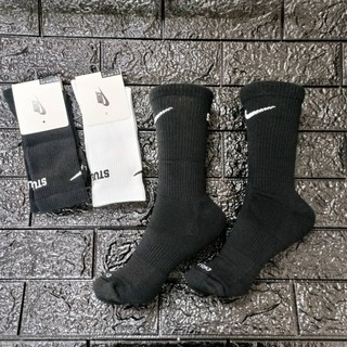 (PSM街頭潮流選)正品Nike Everyday Plus x Stüssy 男女同款緩震中筒襪 (1 雙)