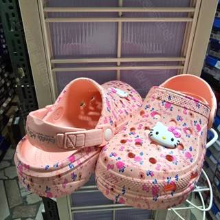 立足運動用品 童鞋 Hello Kitty Sanrio三麗鷗公司貨 輕量洞洞鞋 825811 粉