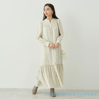 earth music&ecology 碎花點點圖案荷葉裙襬長袖洋裝(1M31L0H0100)