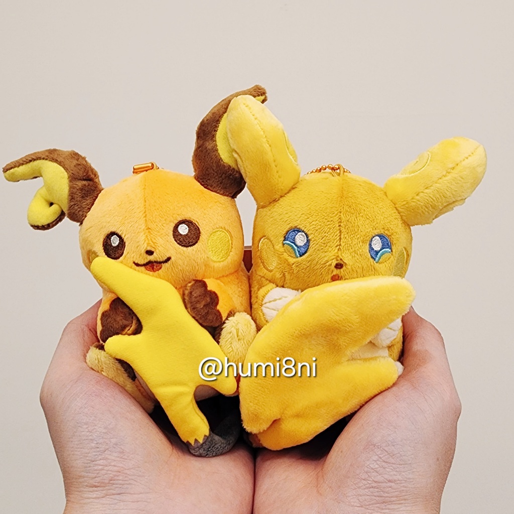 ➡️現貨⬅️ 日本寶可夢中心 磁吸 吊飾 雷丘 六尾 黏美龍 索羅亞 蛇紋熊 土王 沼王 洗翠 阿羅拉 伽勒爾 帕底亞