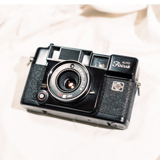 Yashica Auto Focus 大光圈底片相機 | 經典復古| 自動對焦| 新手適用 |一月保固