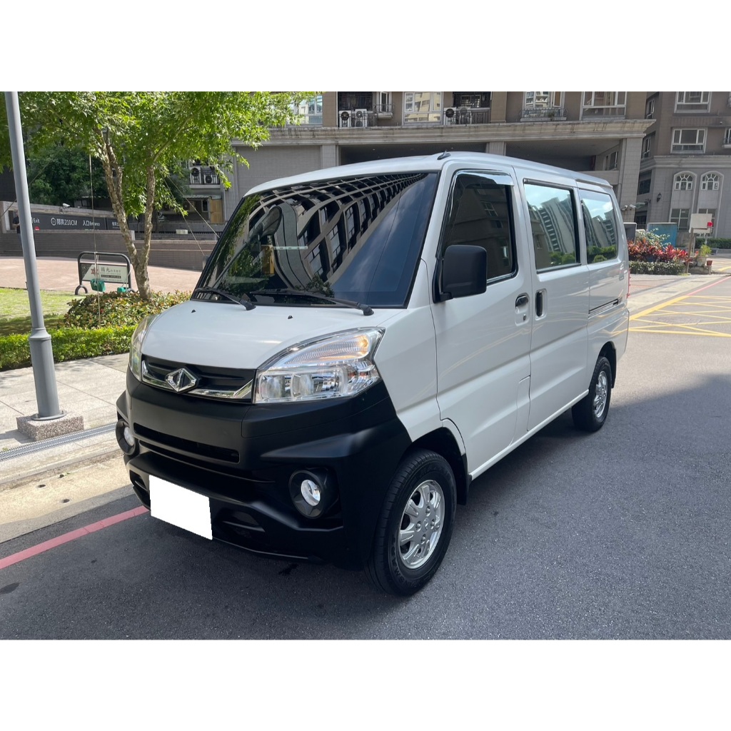 2021 VERYCA A180 自排 跑五萬 菱利 廂型車 麵包車 五人座大空間