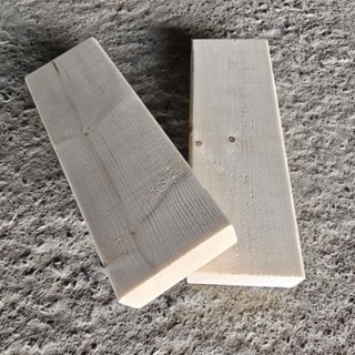寬8.5cm 厚4cm 長：10～45公分 雲杉 實木 角材 木材 木條 木板 角料 DIY 模型 骨架 修繕 墊高