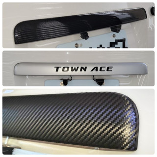 TOYOTA Town Ace【尾門飾板貼膜】3M 不殘膠 車貼專用膠膜 湯A仕 配件 改裝 豐田