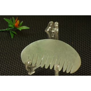 R1457墜子❀翡翠玉A貨冰潤通透月牙形梳子吊墜掛件玉珮【緬甸玉翠軒】玉首飾品 刮痧板擺飾品
