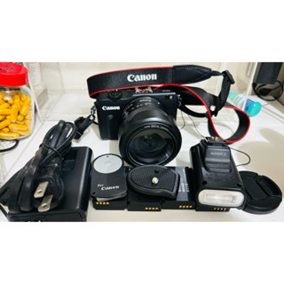 CANON相機 贈外掛式閃光燈 EOS M2 單眼相機 CANON鏡頭18-55鏡頭 類單眼相機 二手9成新 佳能