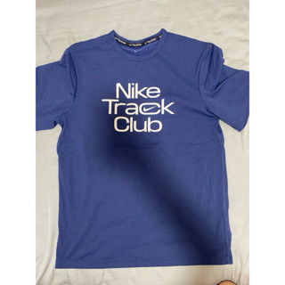 Nike track club drifit t吸濕排汗