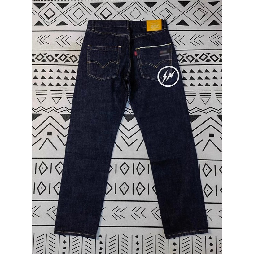 Fenom藤原浩白閃金牌赤耳原牛直筒寬鬆15oz重磅厚料水洗原漿牛仔(非Levis/Lee/EDWIN/DIESEL)