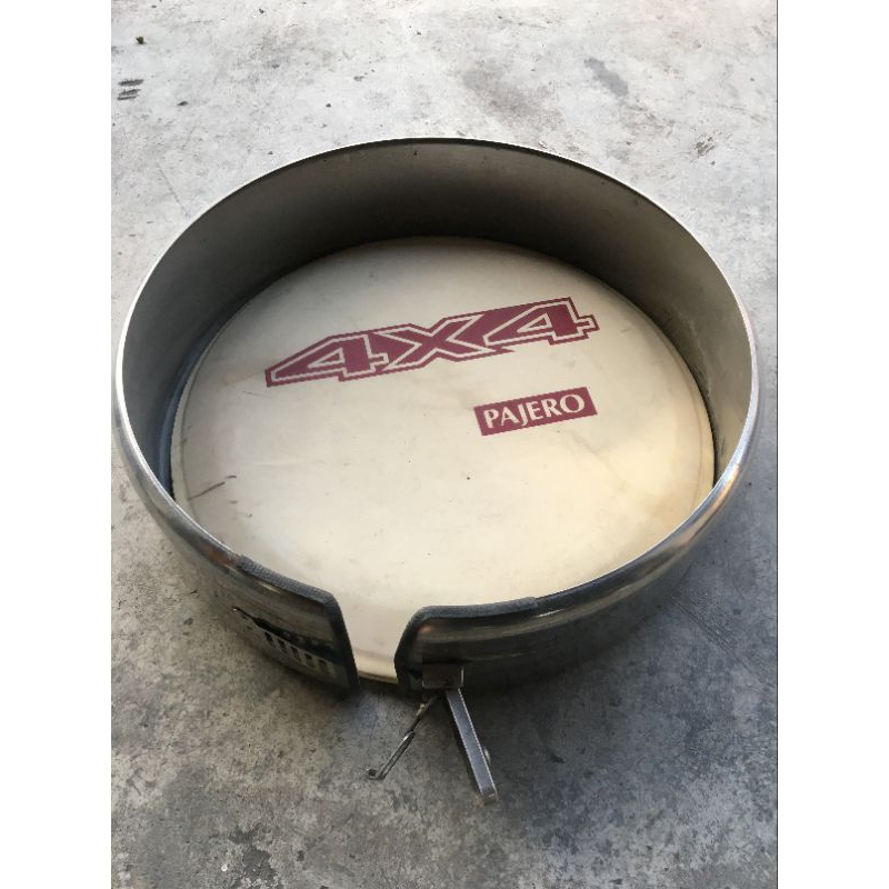 三菱 pajero 原廠後備胎飾板蓋（後備胎蓋）