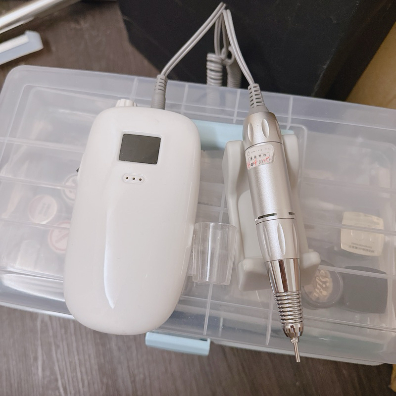 二手 近全新 M&R8002磨甲機 功能皆正常 珍珠白