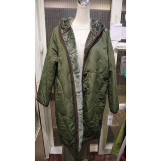 婕的店日本精品~日本帶回~墨綠色內毛絨保暖連帽外套 (LL)
