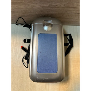 車用扶手型保溫保冷冰箱 迷你冷溫兩用小冰箱 車載小冰箱 （車用12v車用款）二手