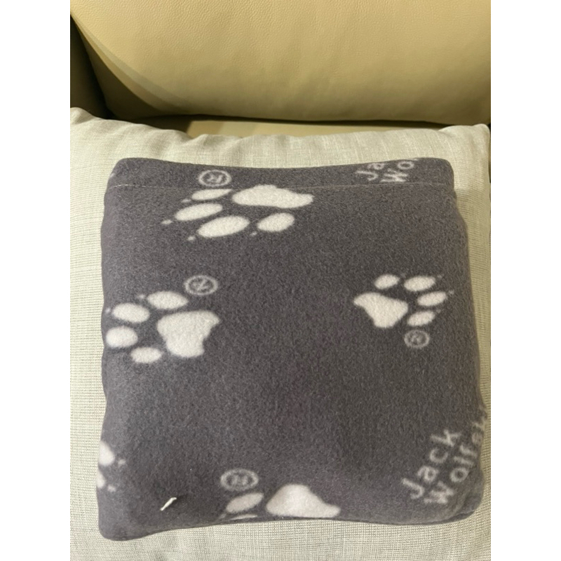 【全新】毛毯 毯子 圍巾 Abelia Jack Wolfskin 聖手牌 保暖 冬日 吊牌未拆 快速出貨