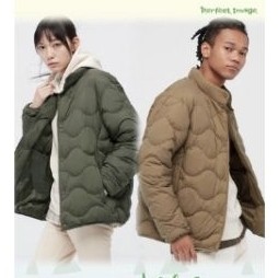 男裝日本購回UNIQLO 特級ULTRA LIGHT DOWN系列米黃輕薄款保暖羽絨外套尺寸L