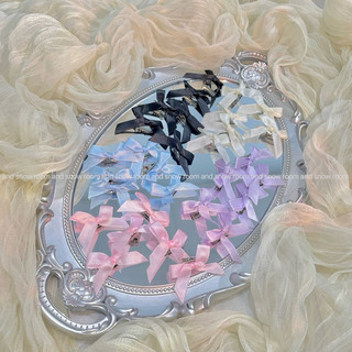 and snow room ᜊﬞﬞ 現貨｜🎀 芭蕾風絲帶蝴蝶結髮夾 緞帶蝴蝶結髮飾 甜美瀏海夾 頭飾 白色側邊髮夾