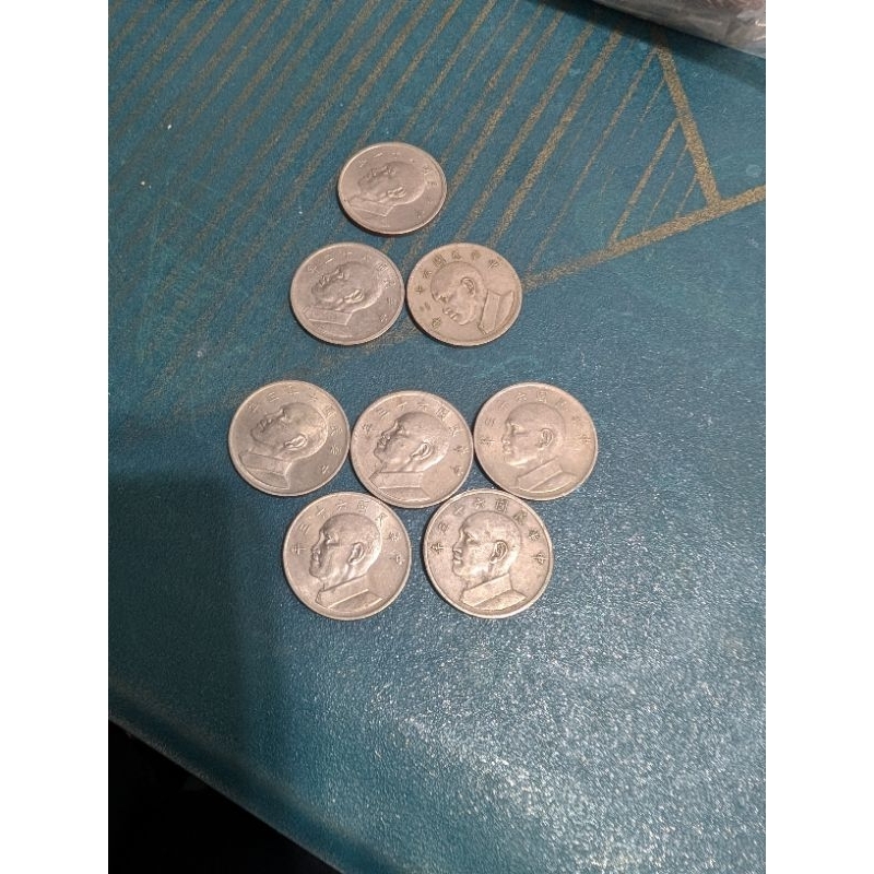 中華民國61×1枚 62×2枚 63×5枚 /共8枚合售 伍圓硬幣/絕版硬幣（舊台幣紀念性販售）