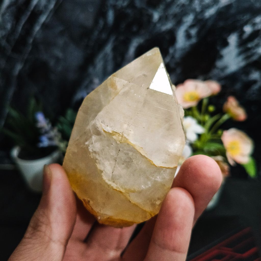 🍊橘子水晶🍊芬達水晶 原礦 源石 水晶 橘水晶 黃水晶 收藏 礦標 擺件 招財 能量 天然石 大水晶 少女魔晶 YY01