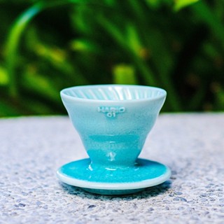 HARIO V60 冰裂濾杯 藤黃色/花綠青 (1-2人份) 《vvcafe》