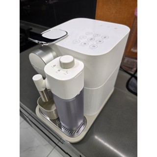 Nespresso 膠囊咖啡機 Gran Lattissima 清新白 雀巢