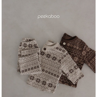 peekaboo 聖誕雪花寶寶套裝｜嬰兒套裝 寶寶長褲 寶寶衣服 嬰兒衣服 小孩衣服 兒童睡衣 韓國童裝