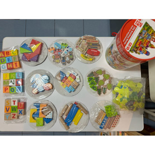 二手 Hape 積木玩具145件 無缺件 英文字母 數字 汽車 木頭積木組 極新 益智玩具 開放式積木