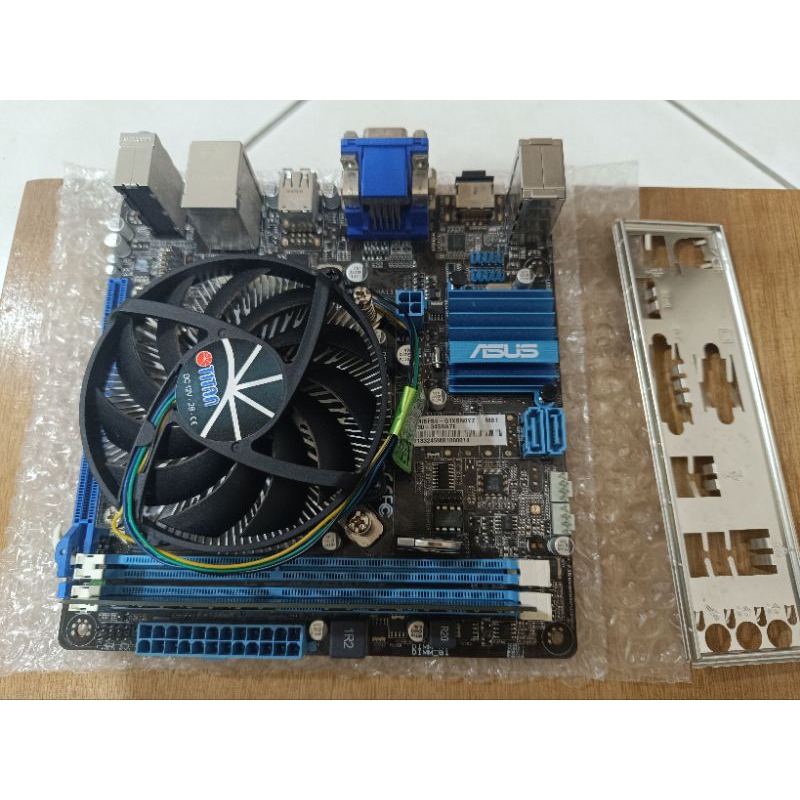 華碩 ASUS P8H61-I/CP3130主機板，含1155腳位CPU與4G記憶體