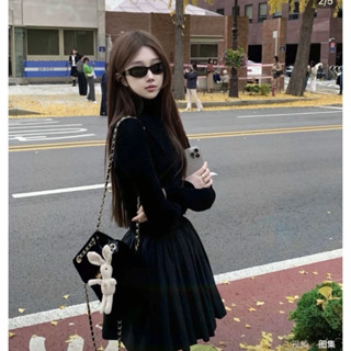 𝓑𝓵𝓪𝓬𝓴𝓢𝔀𝓮𝓮𝓽𝔂 小香風套裝 秋冬套裝 千金外套+黑色立領蓬蓬裙 洋裝 女生套裝