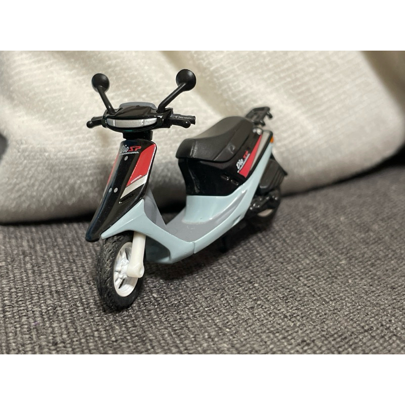 瑕疵Dio 迪奧 HONDA 轉蛋 扭蛋  1/32  dio 模型車