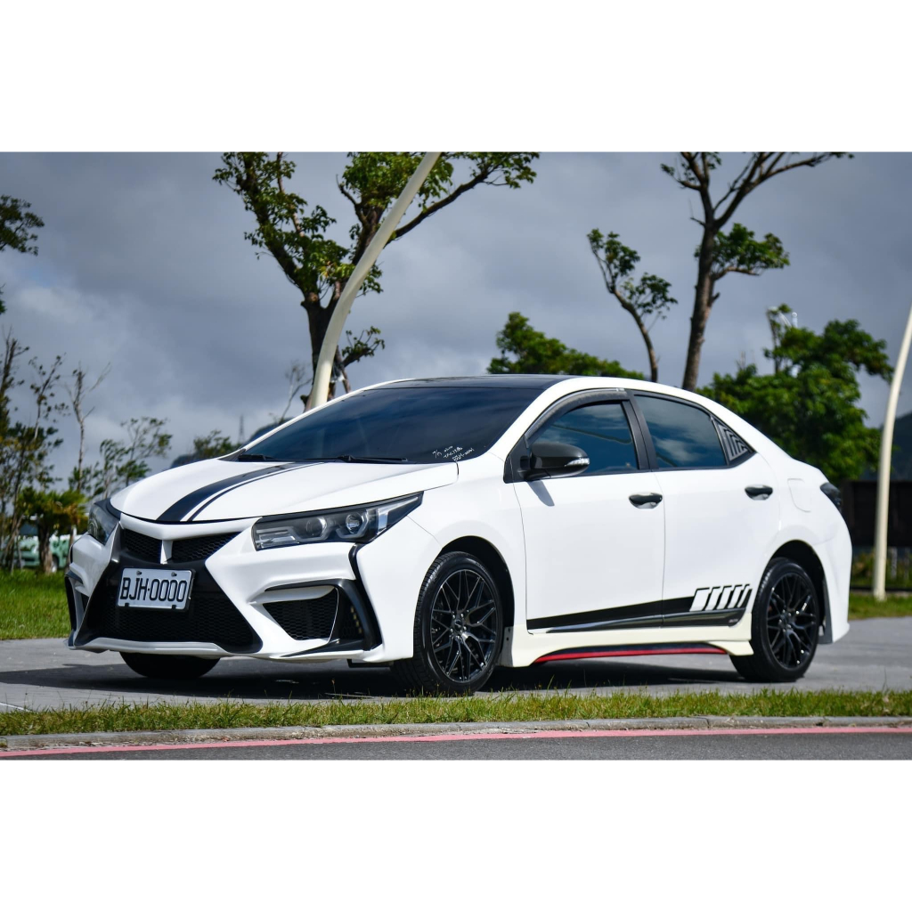 豐田/二手車/中古車/改裝車 2014年 TOYOTA ALTIS 改裝滿 桃園八德看車