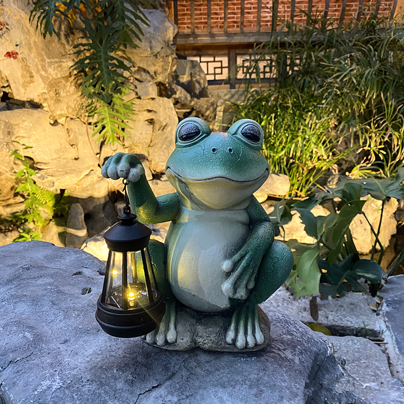 倆呆呆 【台灣現貨】青蛙太陽能LED提燈 蝴蝶燈 擺件 園藝裝飾燈 庭院夜光裝飾掛燈 聖誕 生日 新年 摸彩 禮品