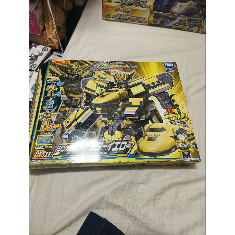 新幹線變形機器人 DXS11 黃博士號