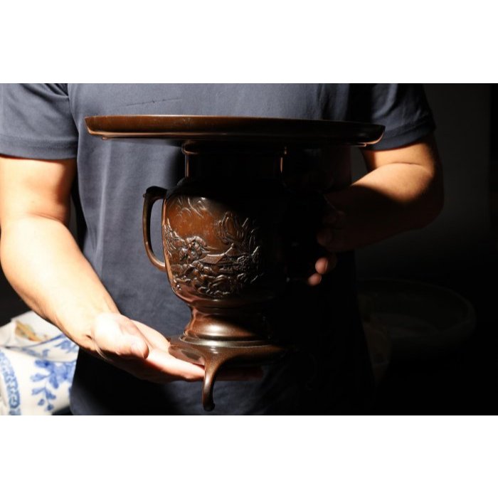 大瑞古玩~老日本老古董老件名家山洋作品/銅水仙盆/水仙花器鑄銅薄端/水仙薄端三足耳付銅花器/值得收藏擺飾