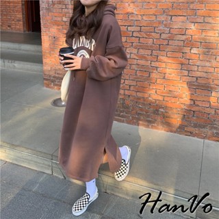 【HanVo】保暖 雪山印花內刷毛帽T洋裝 舒適休閒長袖連帽長版T 百搭顯瘦寬鬆上衣 女生衣著 A06-3561
